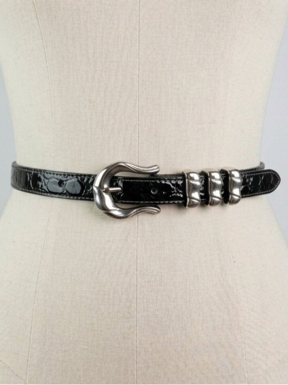 Escada Croc Embossed Patent Leather Belt Size 38 Small Black Silver Vintage 80s - Picture 7 of 7
